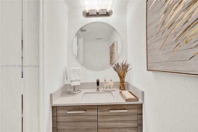 Building Photo - 1516 Veracruz Ln