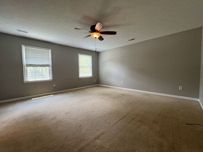 Building Photo - Spacious 5-Bedroom Home on Over Half an Ac...