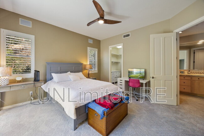 Building Photo - 674 Crosscreek Dr