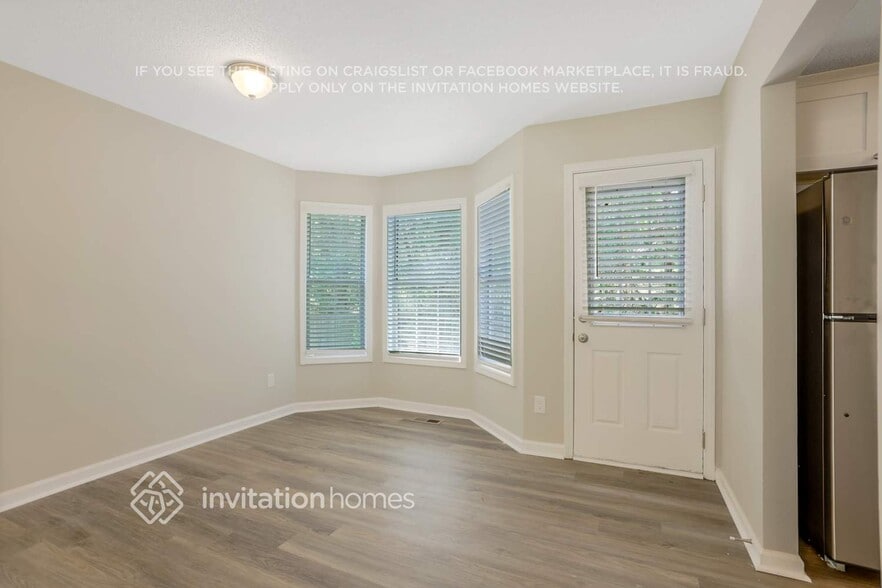 Building Photo - 117 Ivy Brook Dr