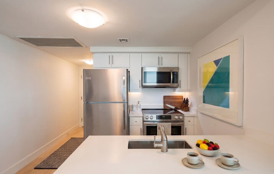 Building Photo - 2889 McFarlane Rd