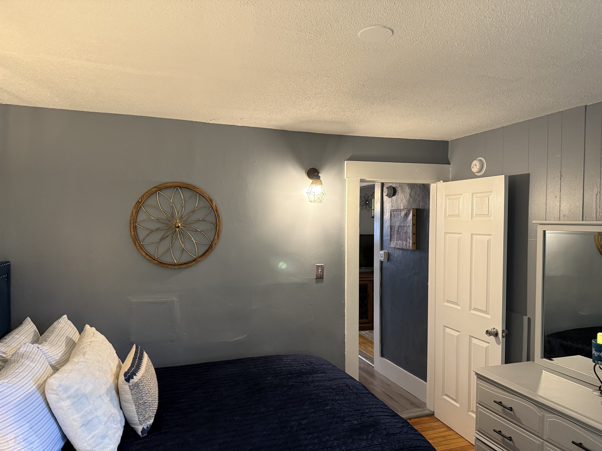 Bedroom 2 - 40 Russell St