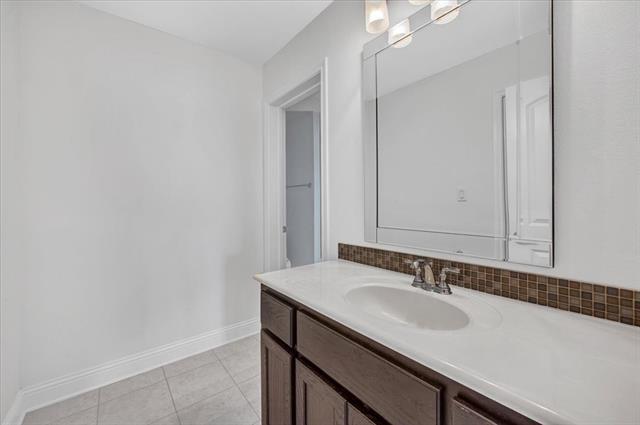 Building Photo - 5946 Bradley Ct