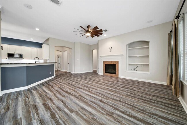 Building Photo - 27225 Alexandra Springs Ln