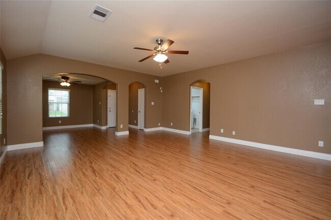 Building Photo - 12567 Canyon Falls Boulevard