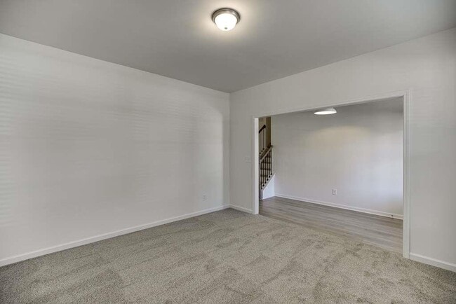 Building Photo - 230 Blue Dragon Dr