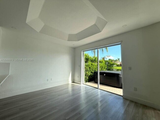 Building Photo - 11462 NW 69th Terrace