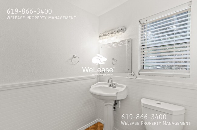 Building Photo - 1886 Manzana Way