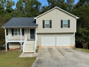 Building Photo - Come home to Serenity - 3 bedroom 2 bathroom Single Family Home