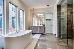 Building Photo - 1405 Ellicott Dr