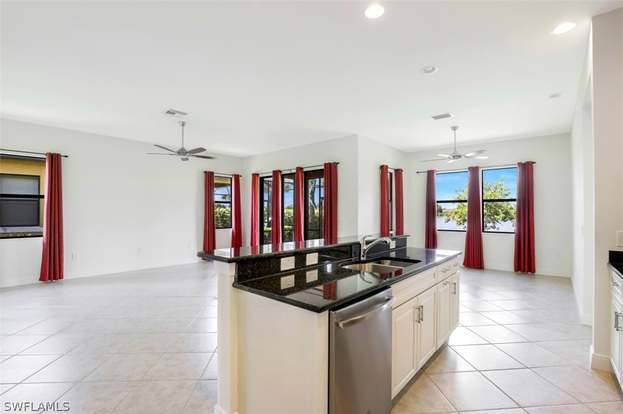 Building Photo - 12762 Fairington Way