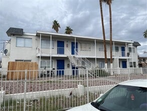 Building Photo - 537 Calcaterra Cir