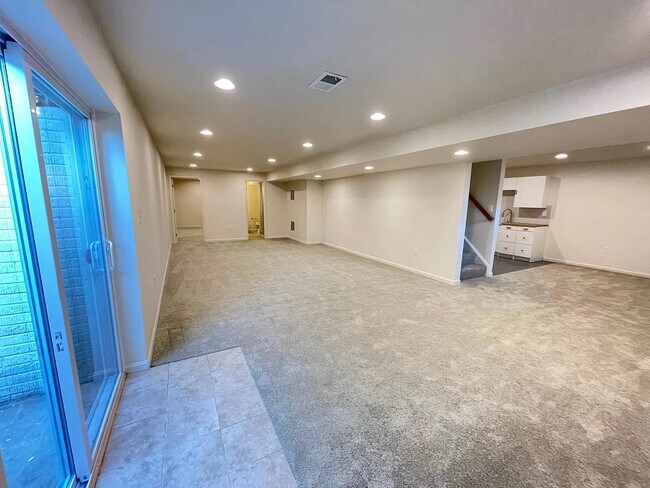 Building Photo - 12076 Prickly Ash Way