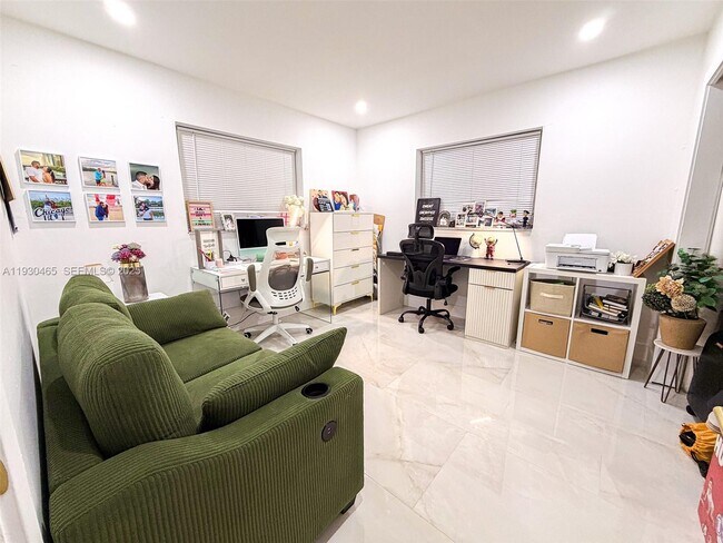 Building Photo - 7951 NW 37th Dr