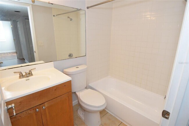 Building Photo - 2500 Winding Creek Blvd