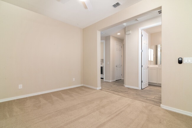 Building Photo - 22912 E Marsh Rd