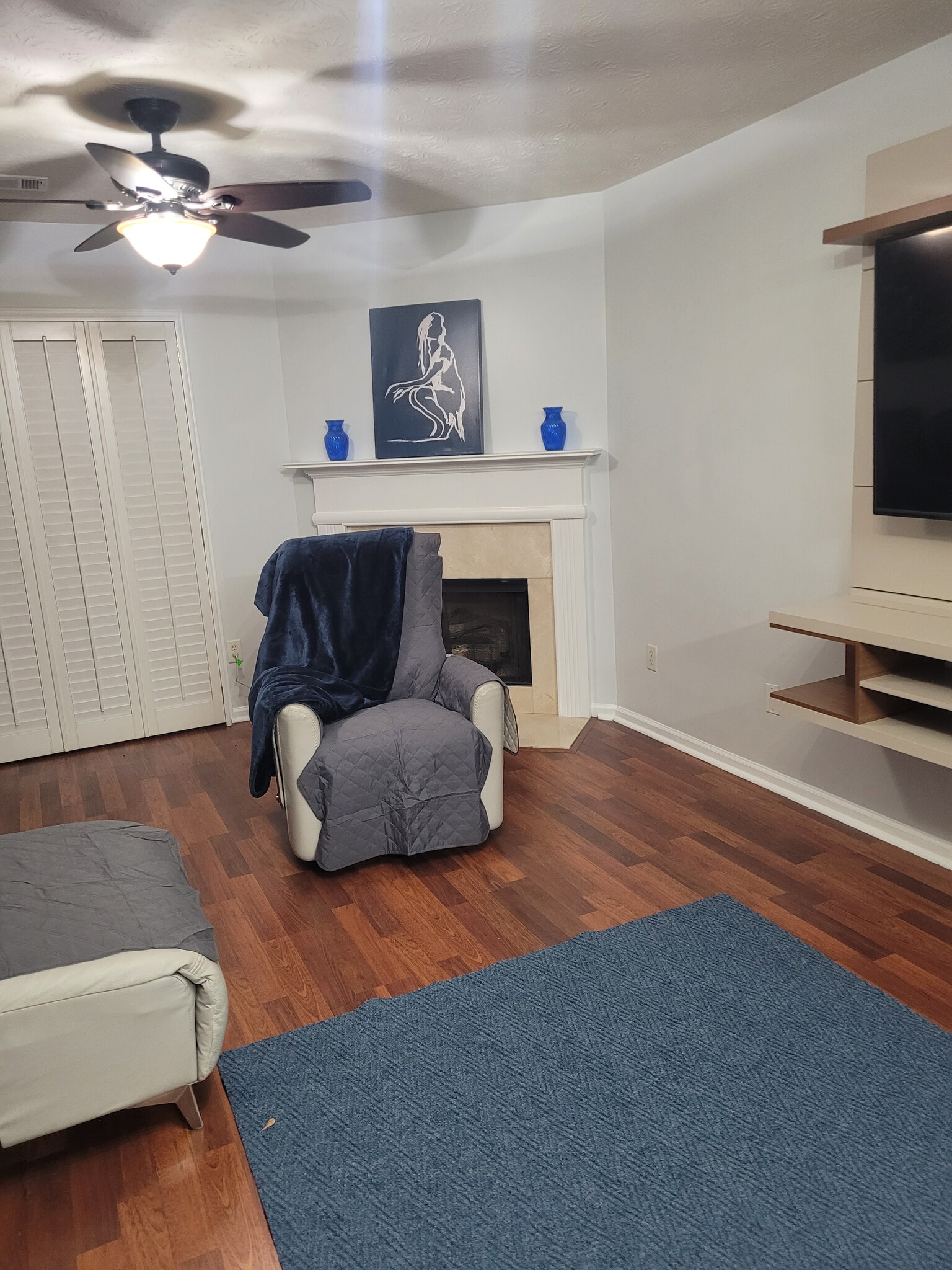 Building Photo - Room in Townhome on Waverly Hills Dr