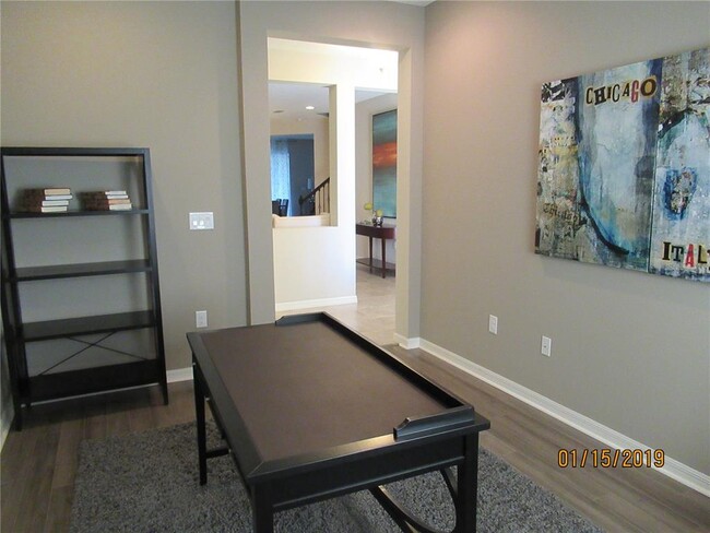 Building Photo - 8067 Pond Apple Dr