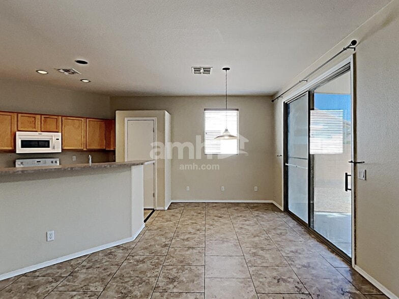 Building Photo - 16237 W Marconi Ave