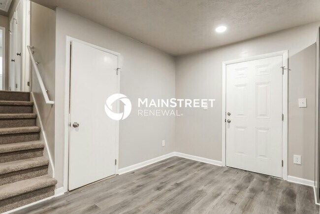 Building Photo - 5 Bedroom Pet-Friendly Home in JONESBORO, ...