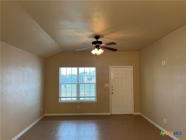 Building Photo - 4509 Cambridge Dr