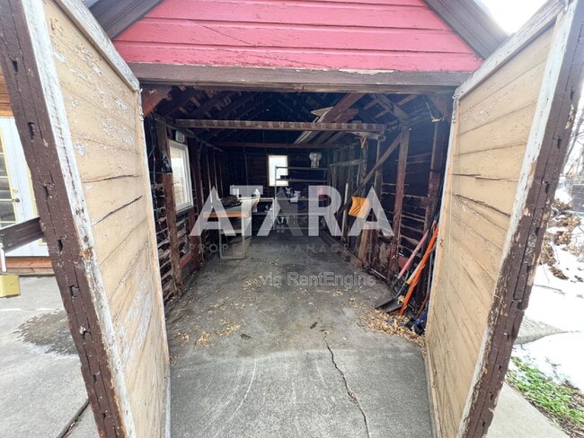 Building Photo - 2959 S 600 E