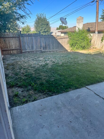 Back yard - 600 Terry St