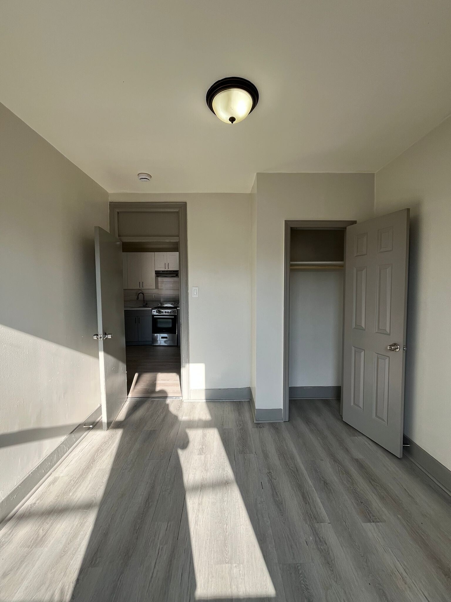 Building Photo - 836 Communipaw Ave