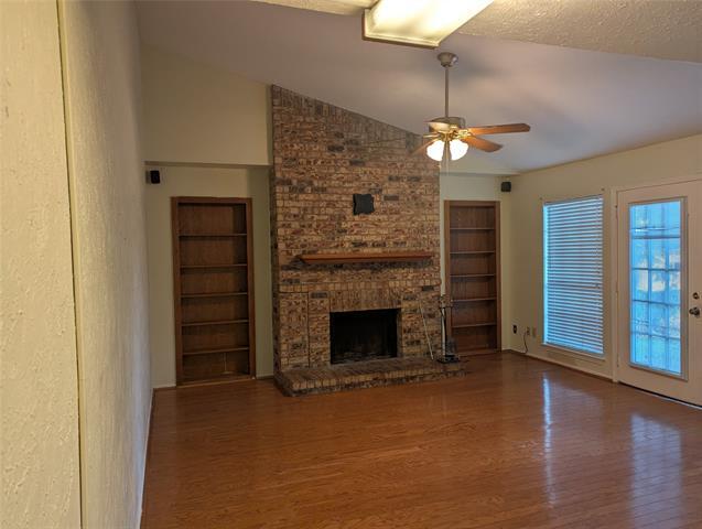 Building Photo - 2821 Stratford Ln