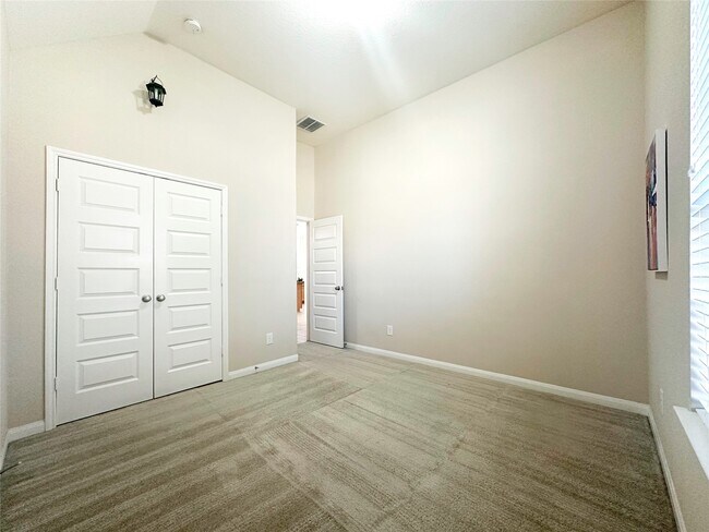 Building Photo - 22214 Meandering Springs Dr