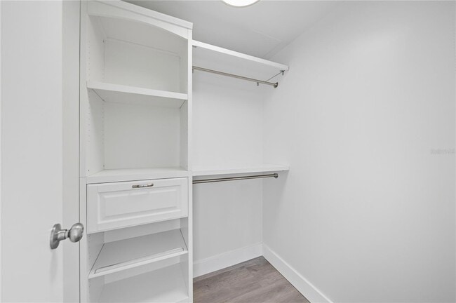 Building Photo - 4015 Bayshore Blvd