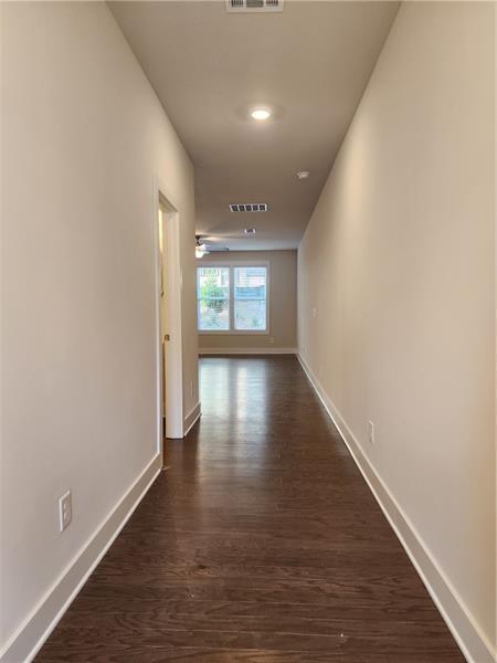Building Photo - 1242 Winterhaven Dr