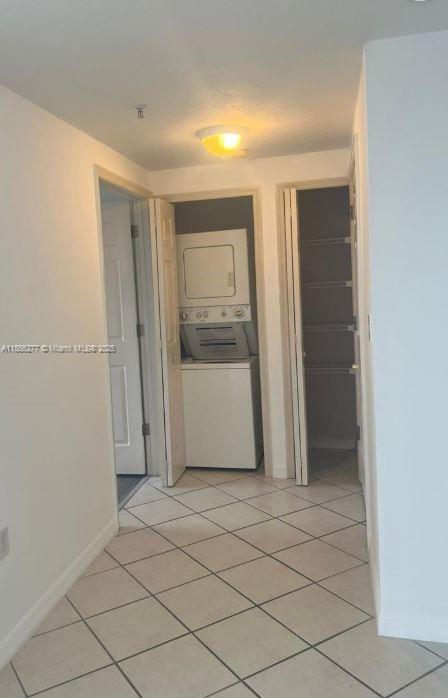 Building Photo - 3500 Coral Wy