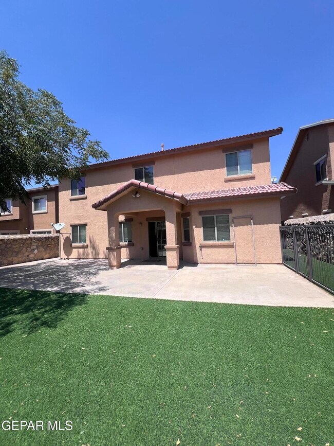Building Photo - 12688 Tierra Alexis Dr