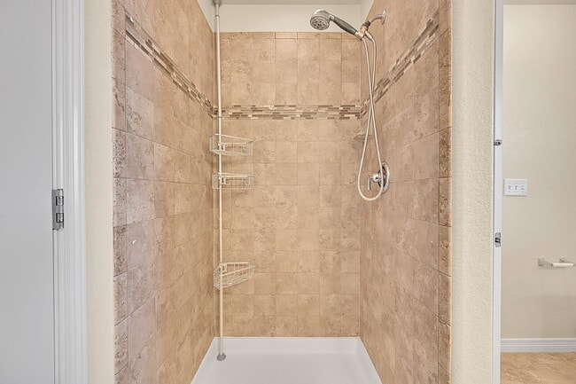 Building Photo - $2,100 - 4 Bed, 3.5 bath Home in Fountain with Central AC and Fenced in Yard!