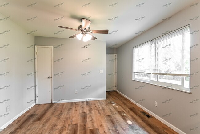 Building Photo - 11928 San Andres Dr