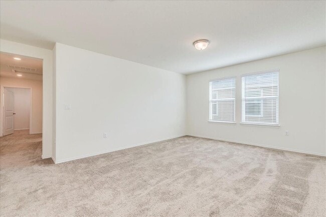 Building Photo - 815 Sandhill Branch Dr