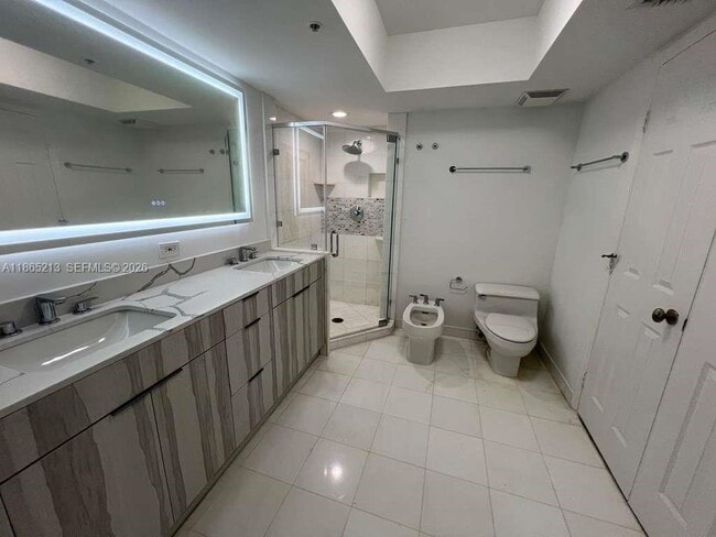 Building Photo - 6301 Collins Ave