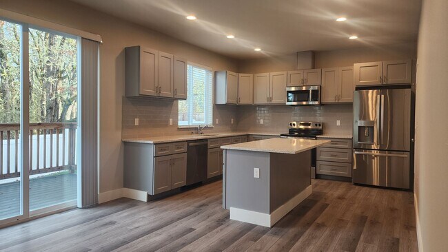 Building Photo - New Construction 4 Bedroom, 2.5 Bathroom Home in Yelm Creek Estates!