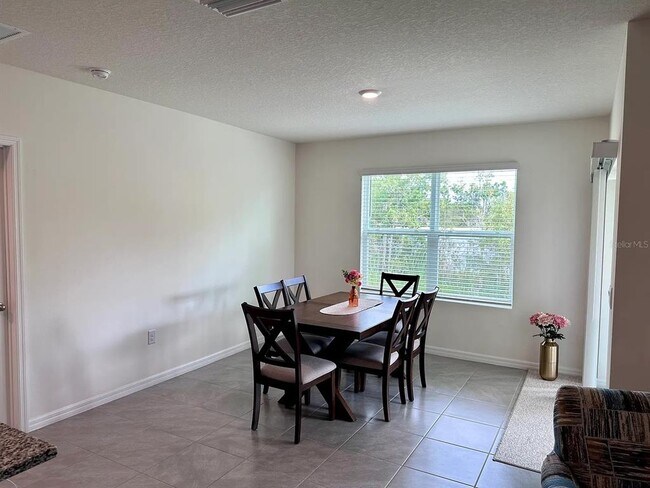 Building Photo - 34 Honeybell Wy