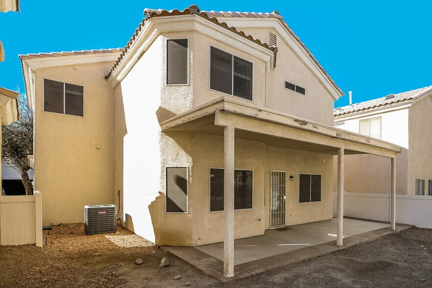 Building Photo - 5934 Aimless St