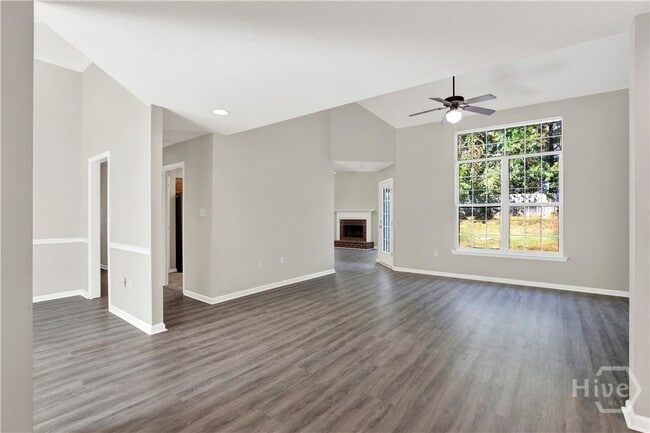 Building Photo - 387 Shady Hill Cir