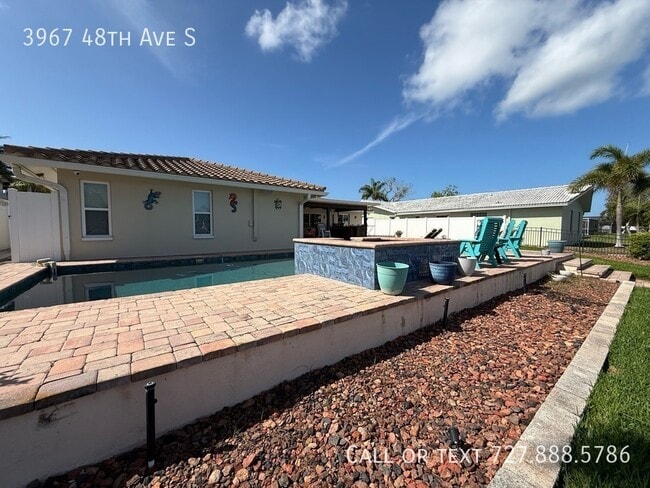 Building Photo - 3967 48th Ave S