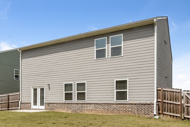 Building Photo - 3765 Place Dr