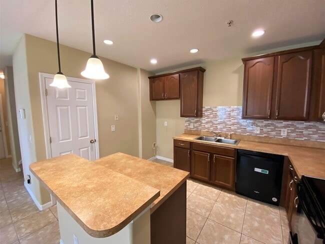 Building Photo - 5557 Gelato Dr