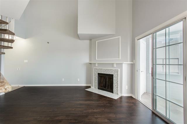 Building Photo - 1010 Allen St