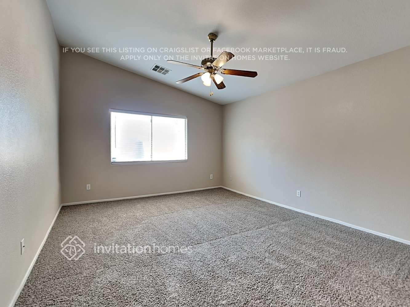 Building Photo - 5745 Oasis Ridge St