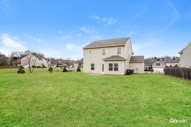Building Photo - 4394 Lochurst Dr