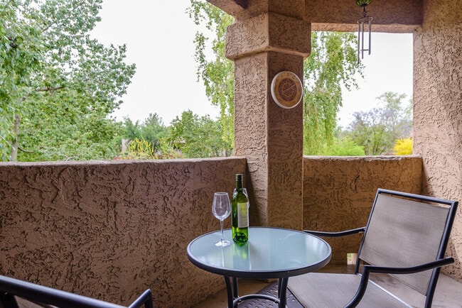 Building Photo - 15095 N Thompson Peak Pkwy