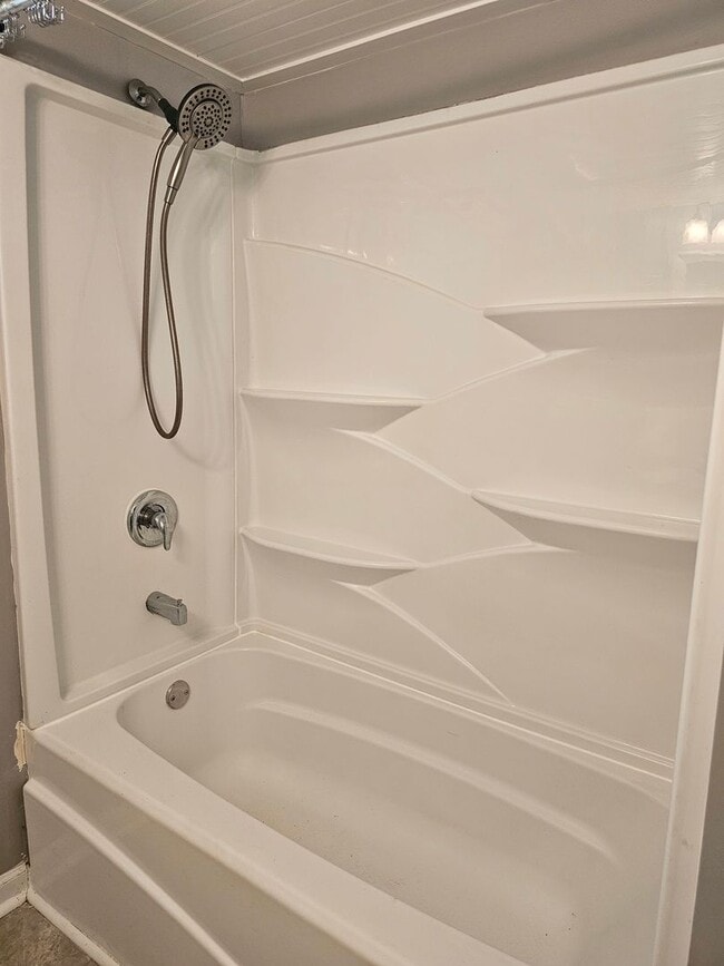 Building Photo - 1 bedroom apartment fully furnished